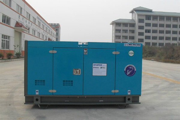繁昌发电机租赁发电机组的换季保养注意事项