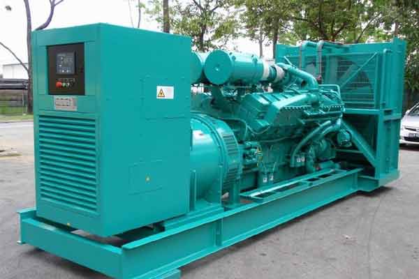 繁昌柴油发电机组电压不稳定怎样维修？