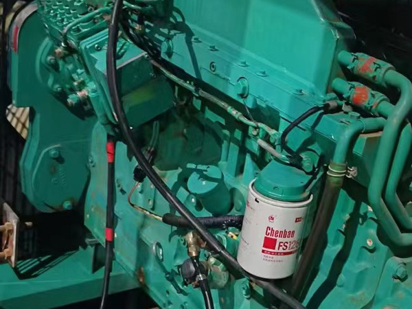 繁昌如何确定新的发电机组控制系统是否与原系统兼容？